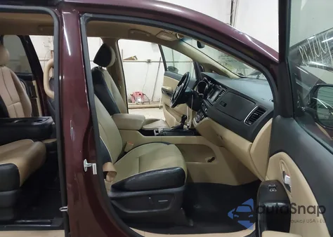 2015 Kia Sedona Sx z USA, uszkodzony, nr VIN KNDMC5C16F6019930